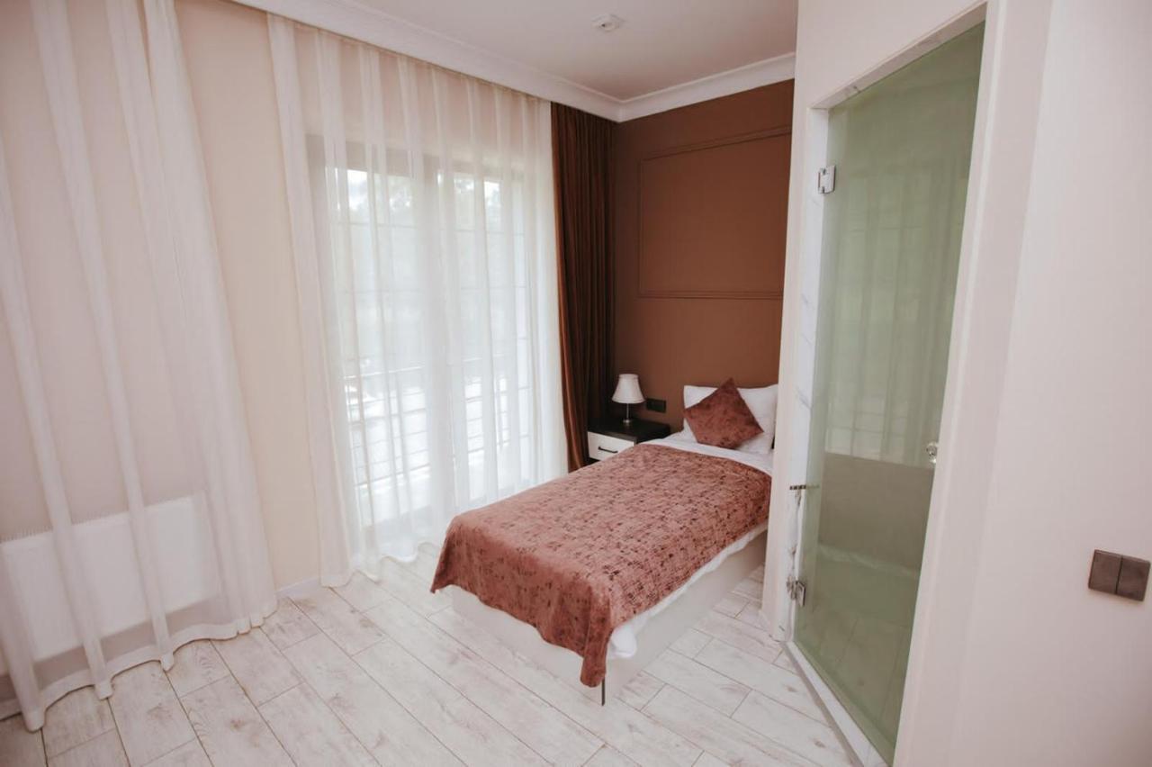 Castle Resort Spa Hotel イスマユル エクステリア 写真